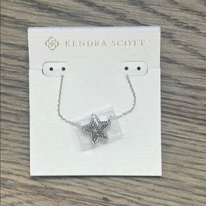 NWT Kendra Scott Jae Star Necklace